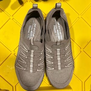 Skechers Taupe Sneakers